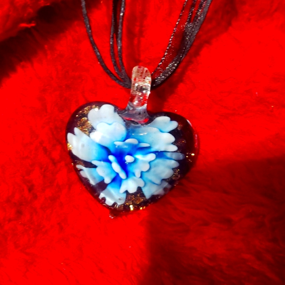 Murano glass work heart
